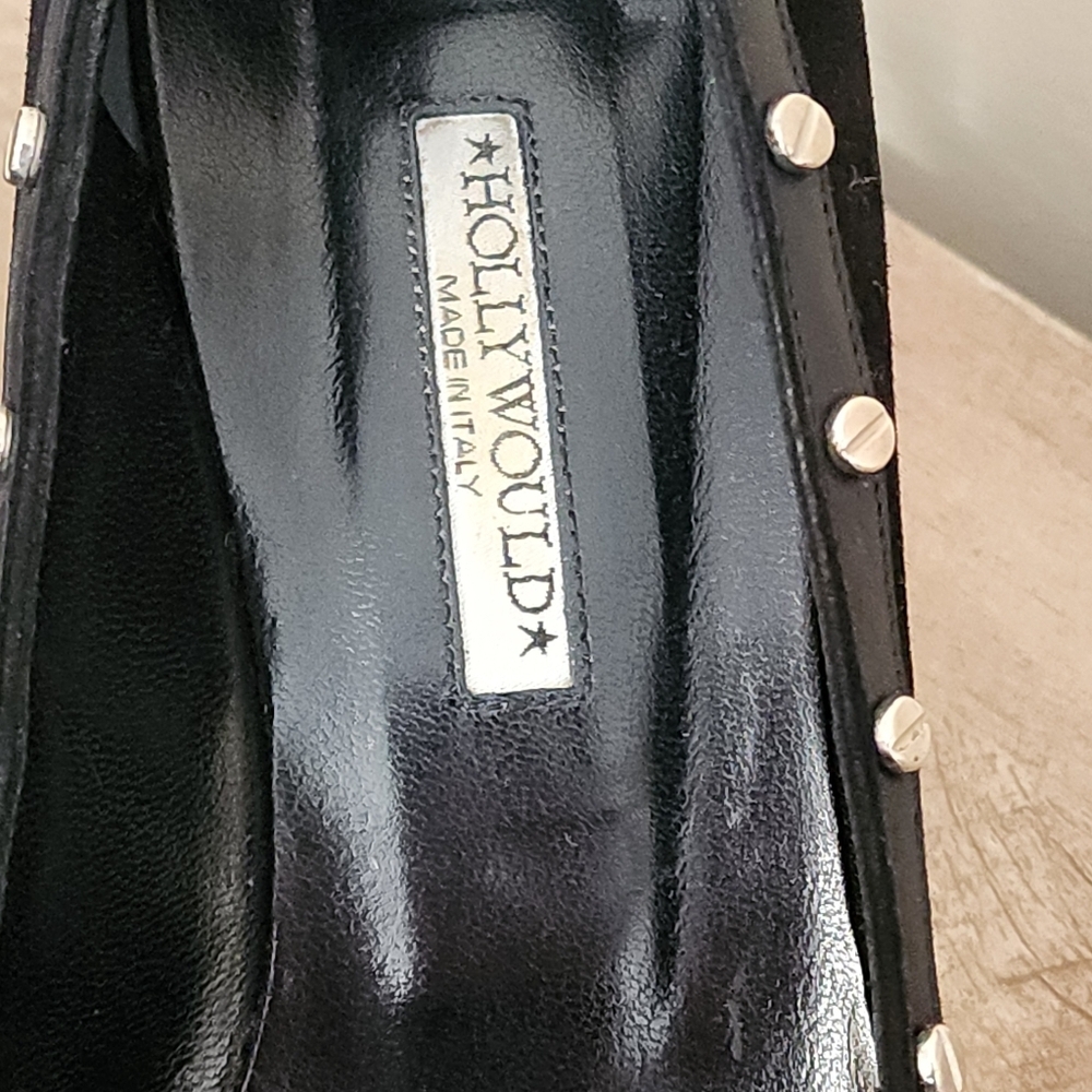 Hollywould Black Suede Leather Studded Handcuff Heels Pumps Made Italy Size 9.5 - Picture 7 of 14